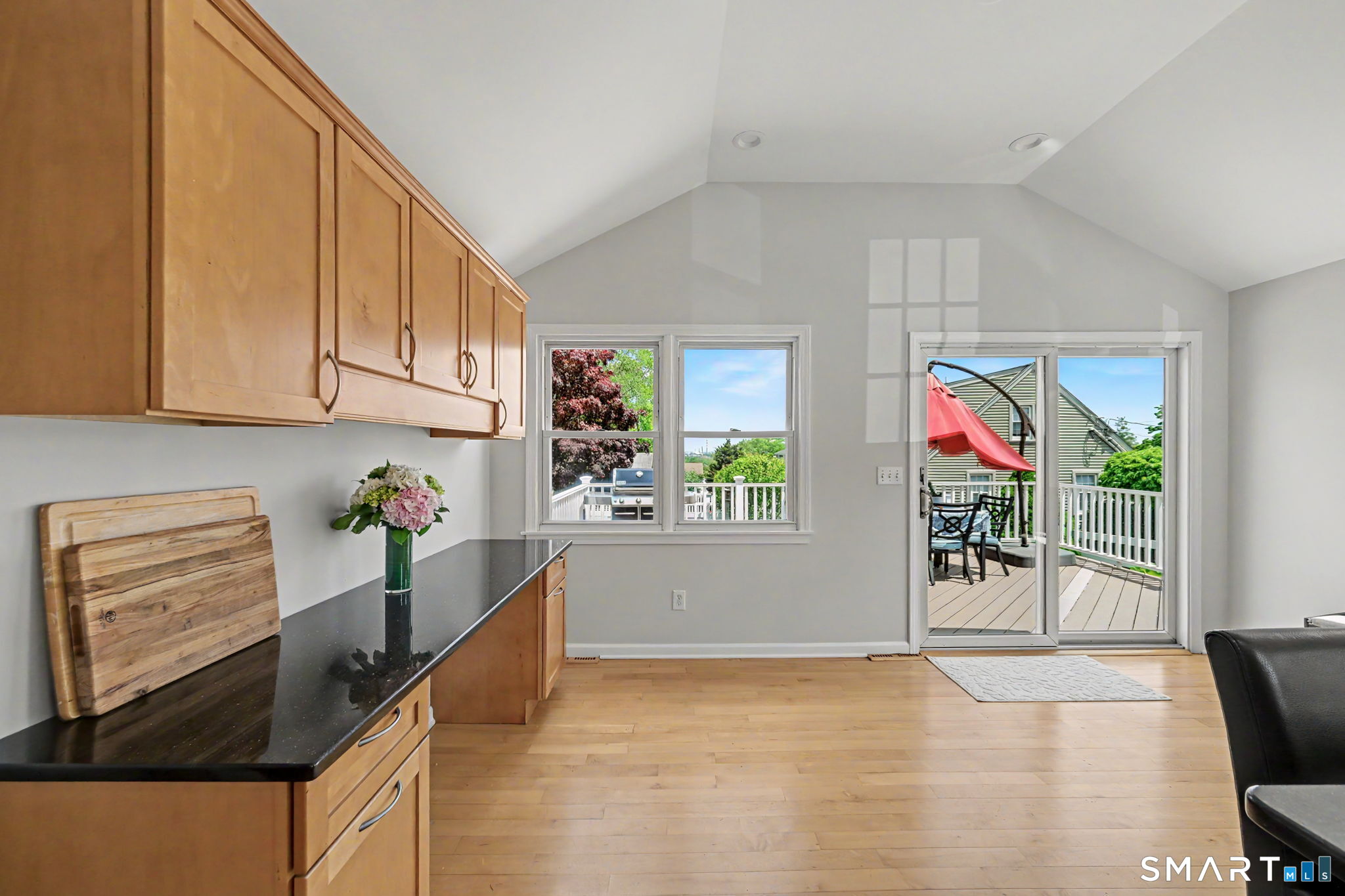 845 Knapps Highway Fairfield CT 06824