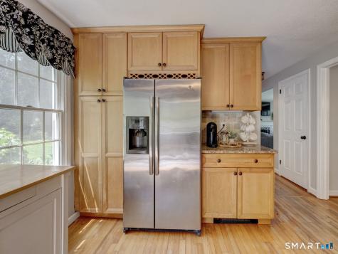39 Freedom Drive Canton CT 06019