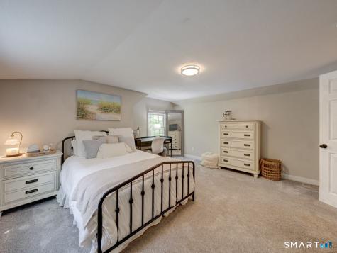 39 Freedom Drive Canton CT 06019