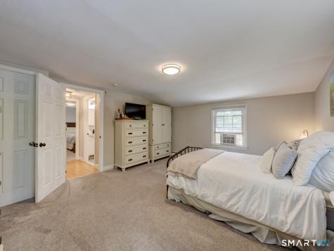 39 Freedom Drive Canton CT 06019