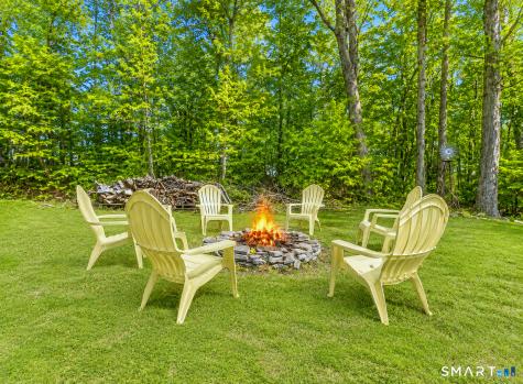 39 Freedom Drive Canton CT 06019