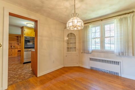 4 Stoner Terrace Portland CT 06480