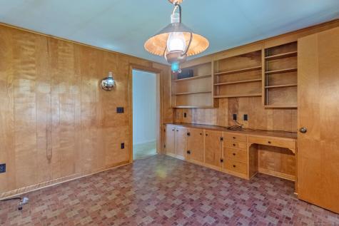 4 Stoner Terrace Portland CT 06480