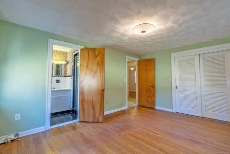 4 Stoner Terrace Portland CT 06480