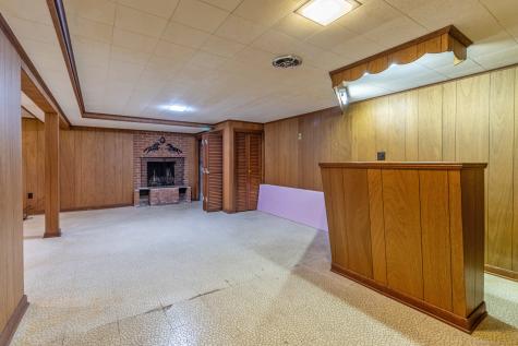 4 Stoner Terrace Portland CT 06480