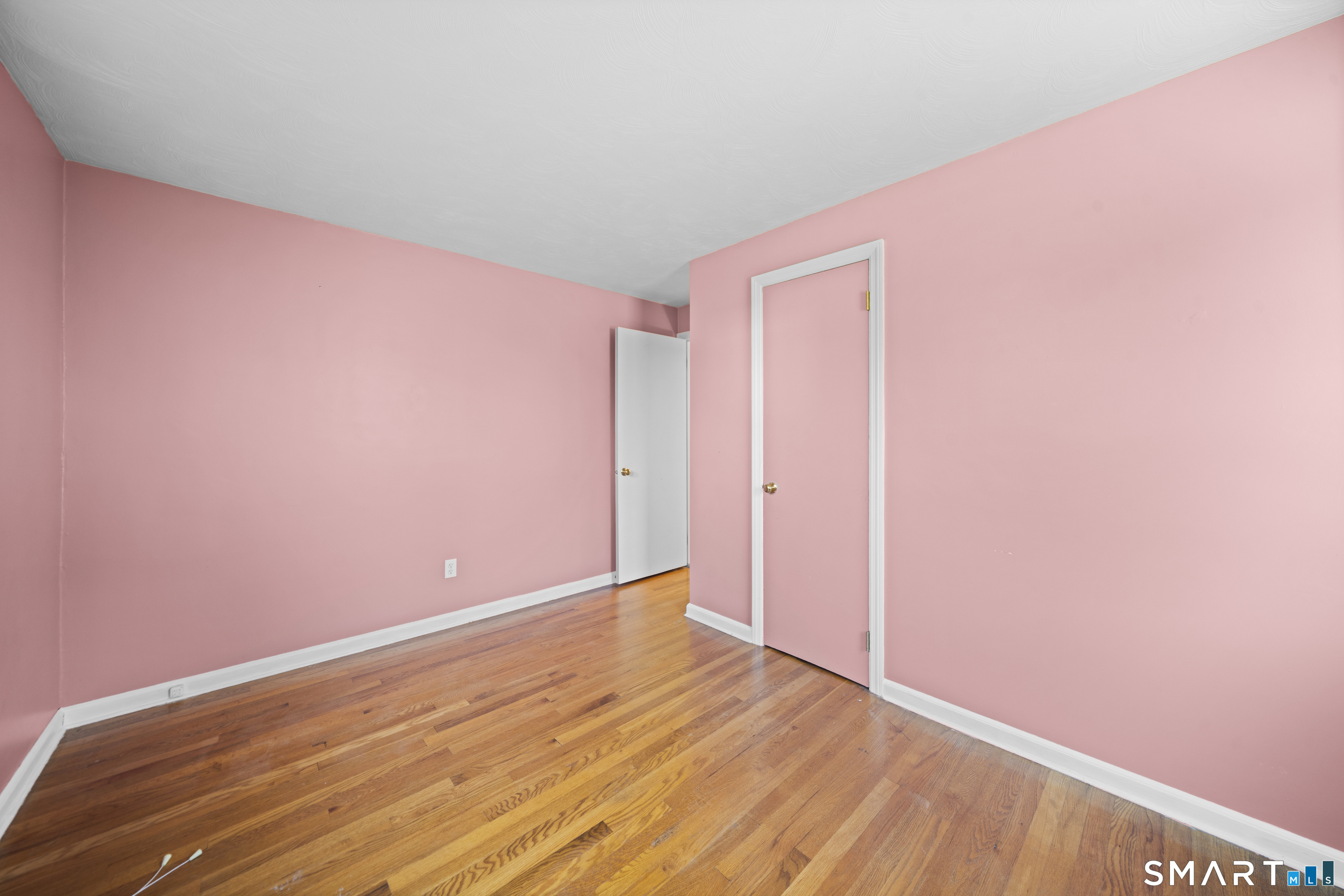 17 Edward Street Enfield CT 06082
