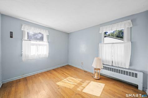 17 Edward Street Enfield CT 06082