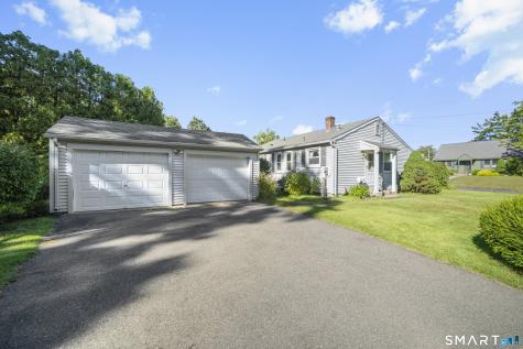 17 Edward Street Enfield CT 06082