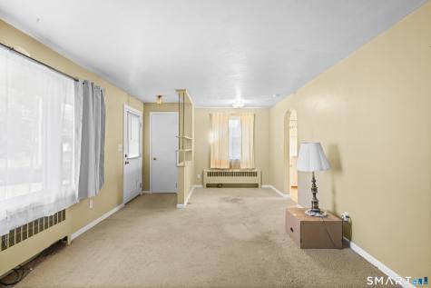 17 Edward Street Enfield CT 06082