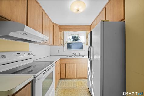 17 Edward Street Enfield CT 06082