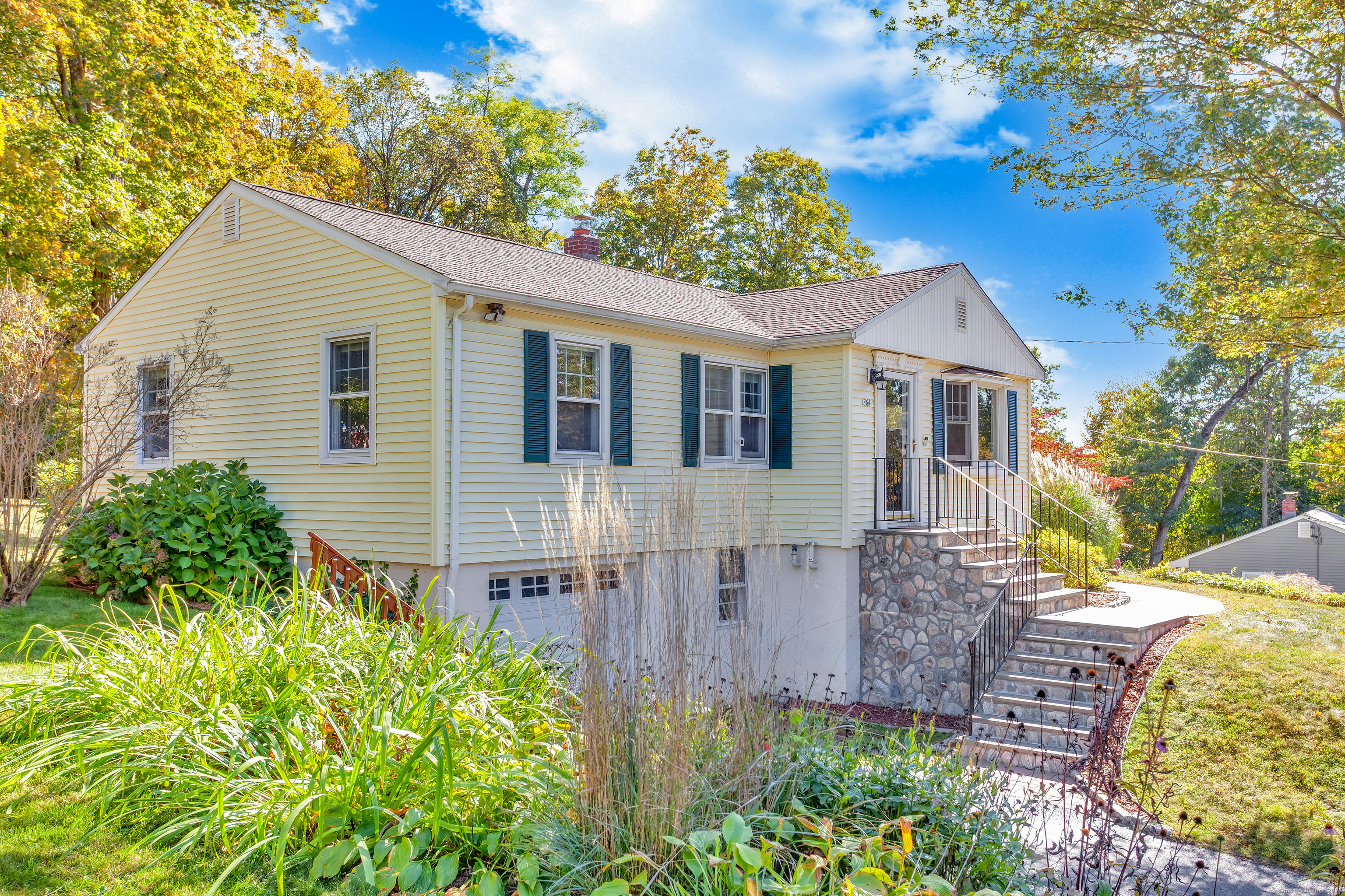 1364 Avon Boulevard Cheshire CT 06410