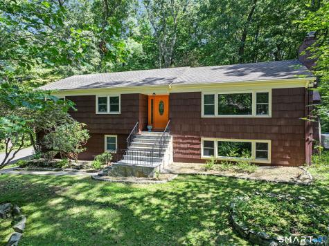 70 Arrow Head Drive Stamford CT 06903