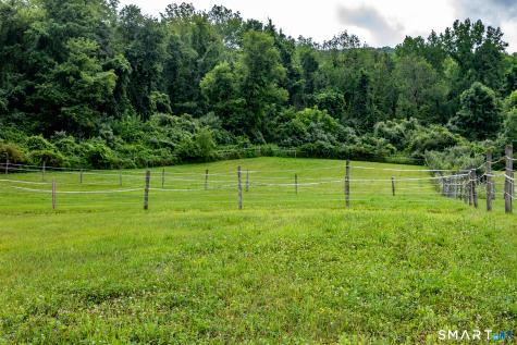 104 Cherniske Road New Milford CT 06776