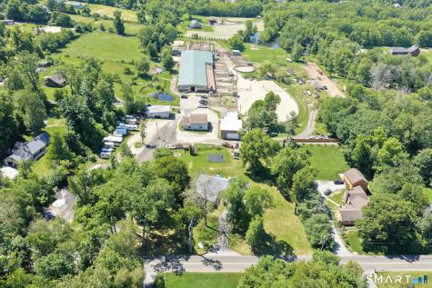 186 Schaffer Road Bethany CT 06524