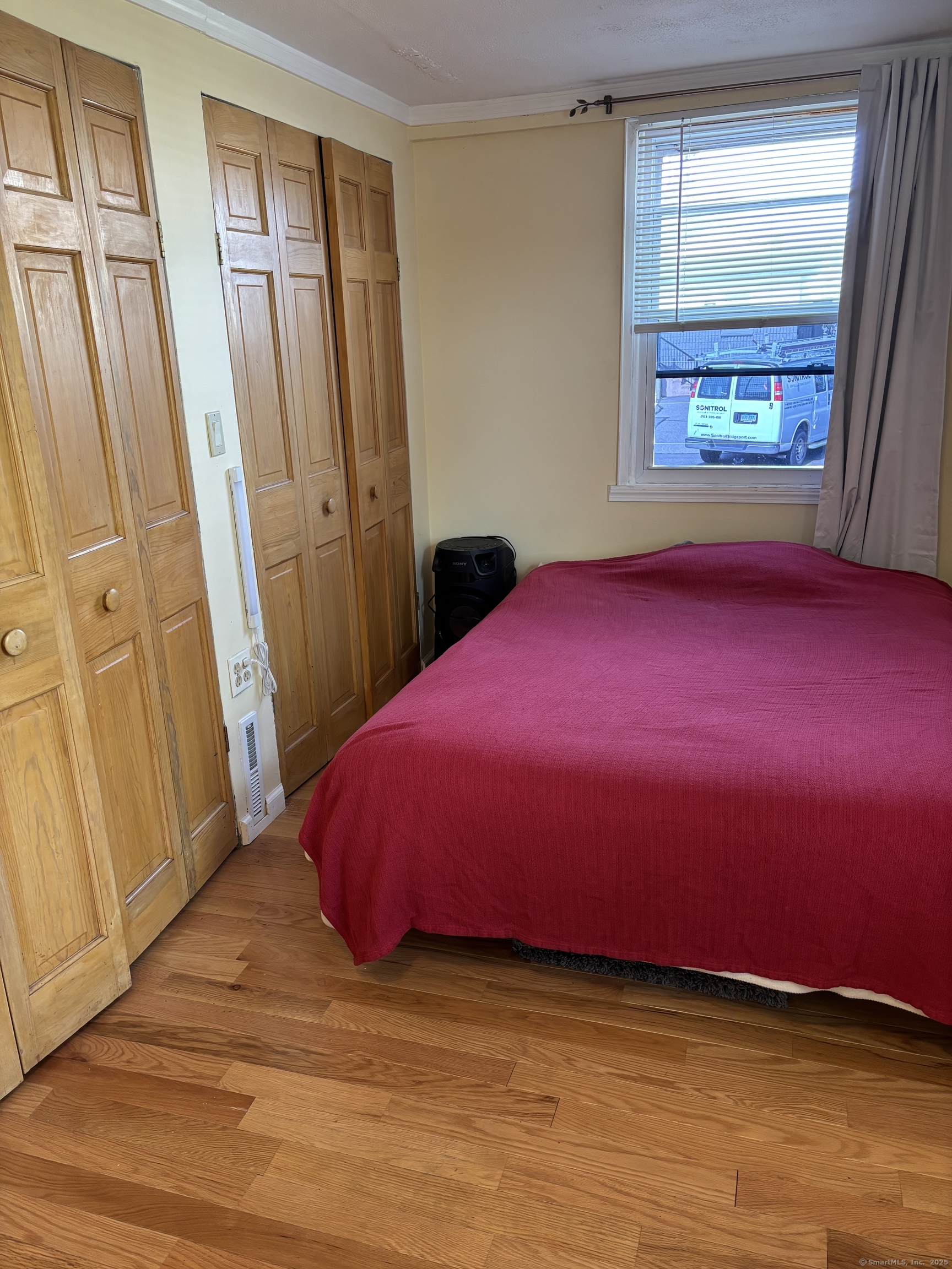 15 Harding Avenue Stratford CT 06615