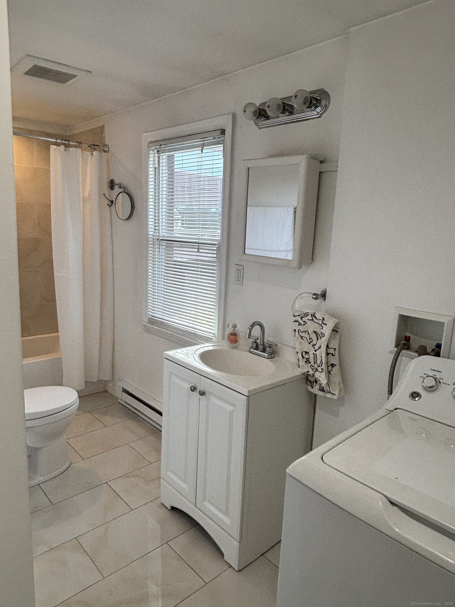 15 Harding Avenue Stratford CT 06615