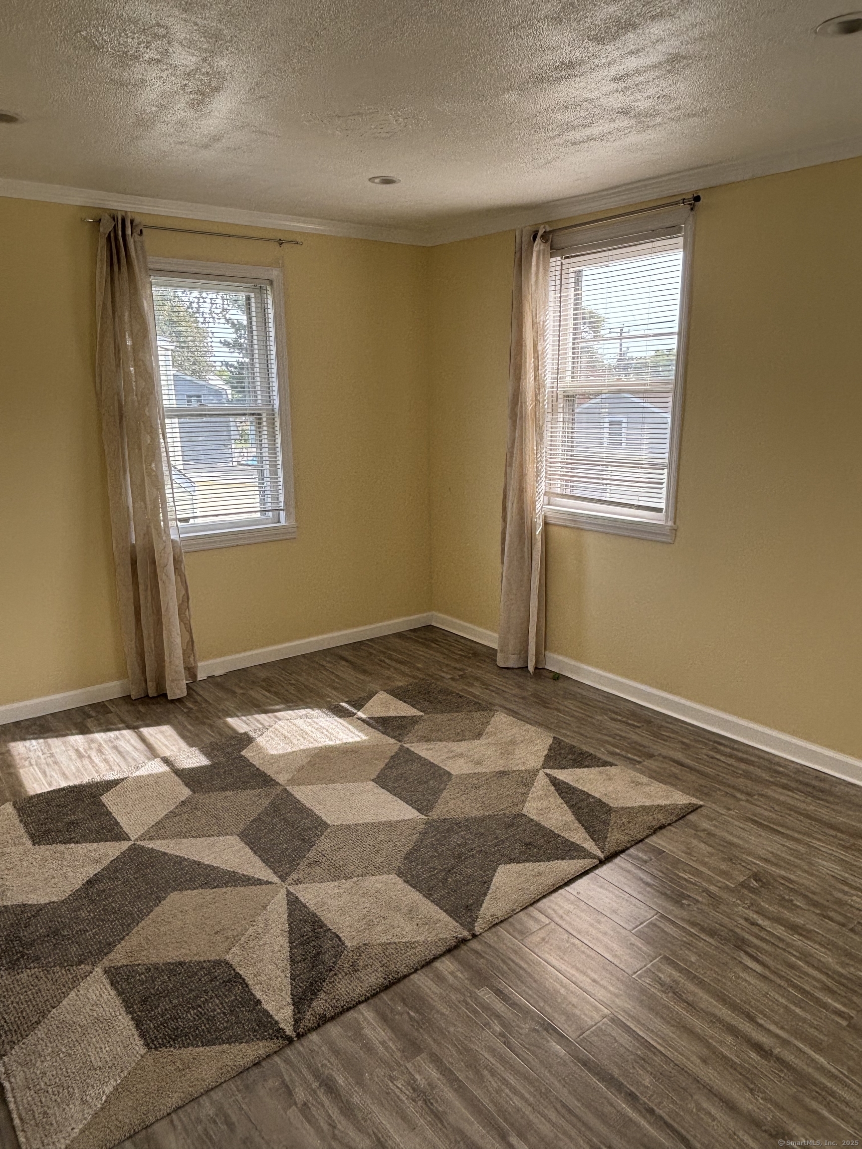 15 Harding Avenue Stratford CT 06615