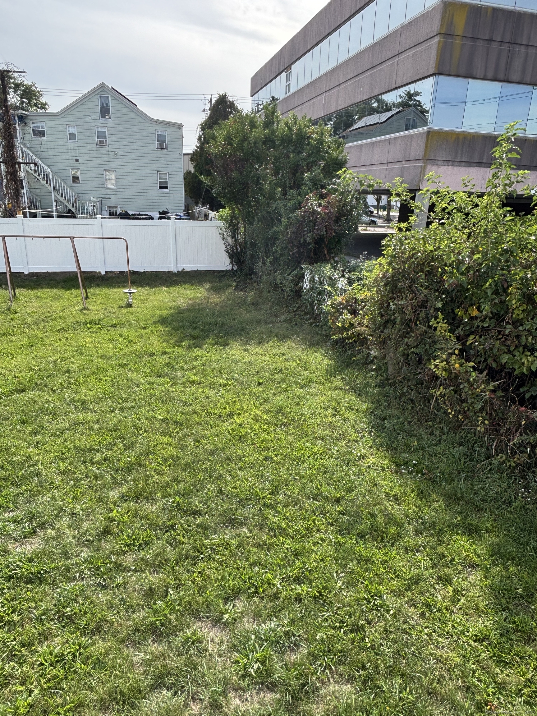 15 Harding Avenue Stratford CT 06615