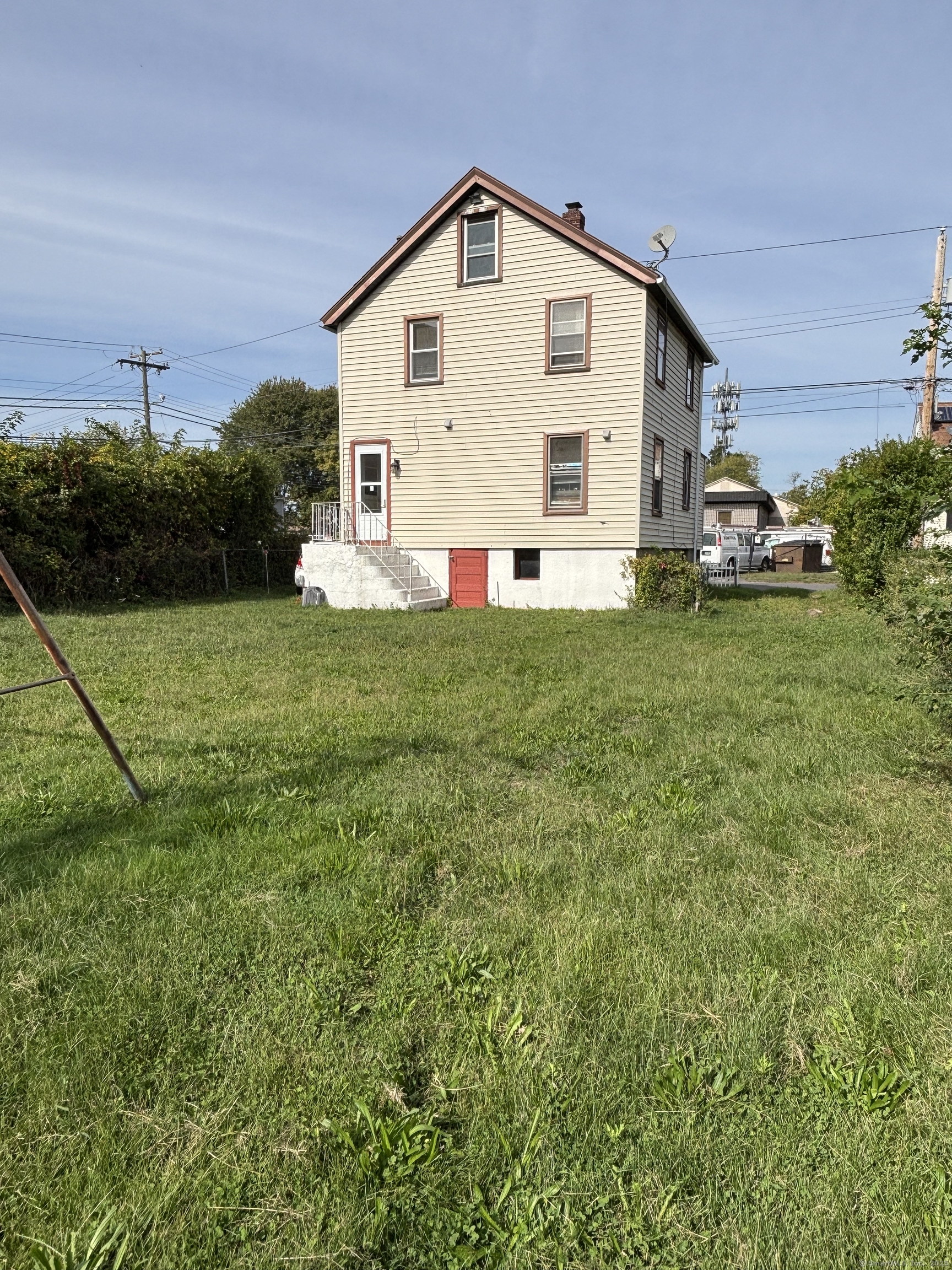 15 Harding Avenue Stratford CT 06615
