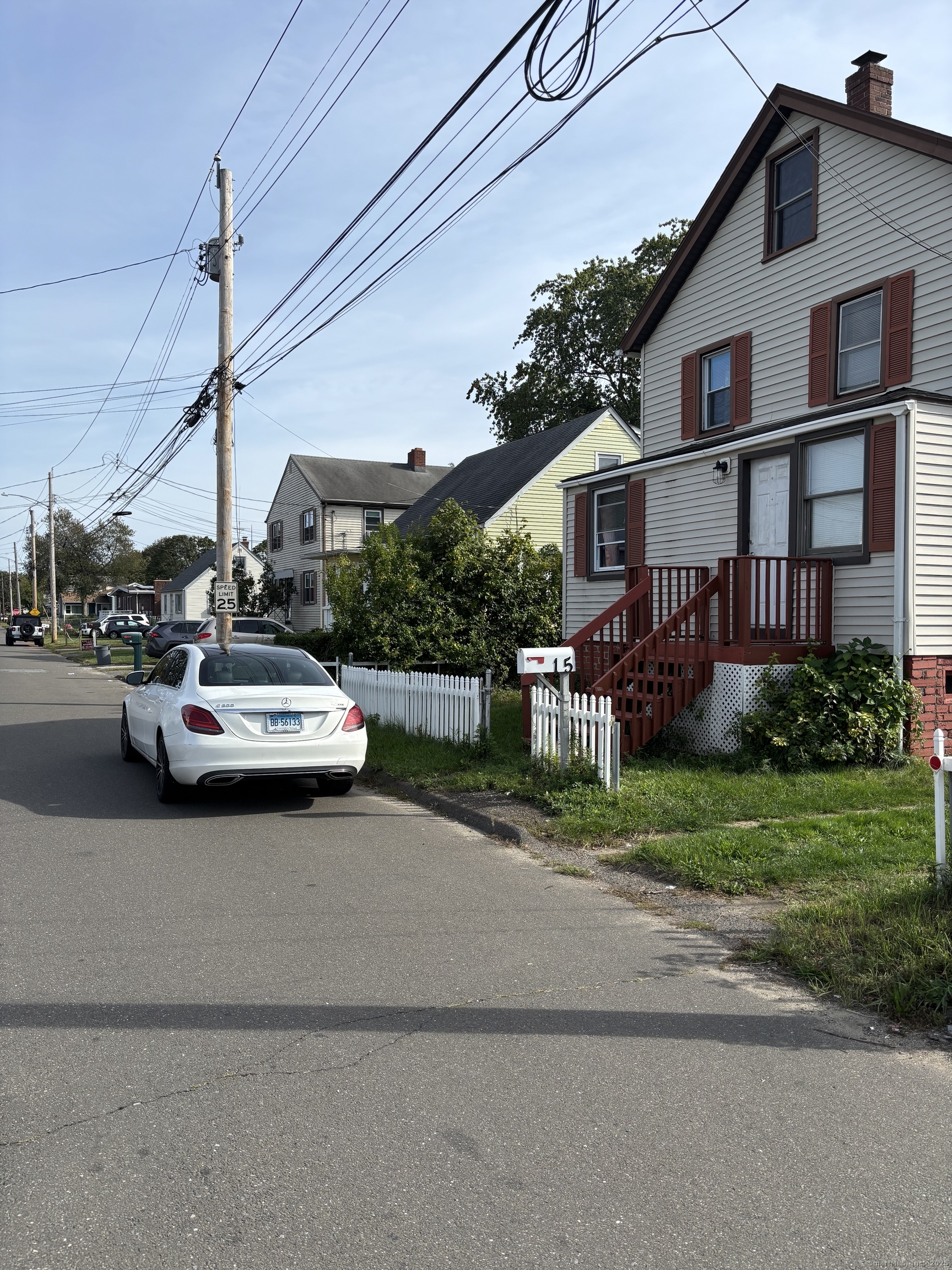 15 Harding Avenue Stratford CT 06615