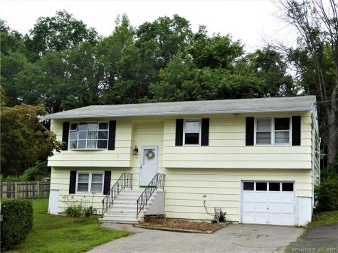51 Stonehollow Road Waterbury CT 06704