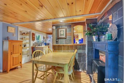 33 Reynolds Drive Coventry CT 06238