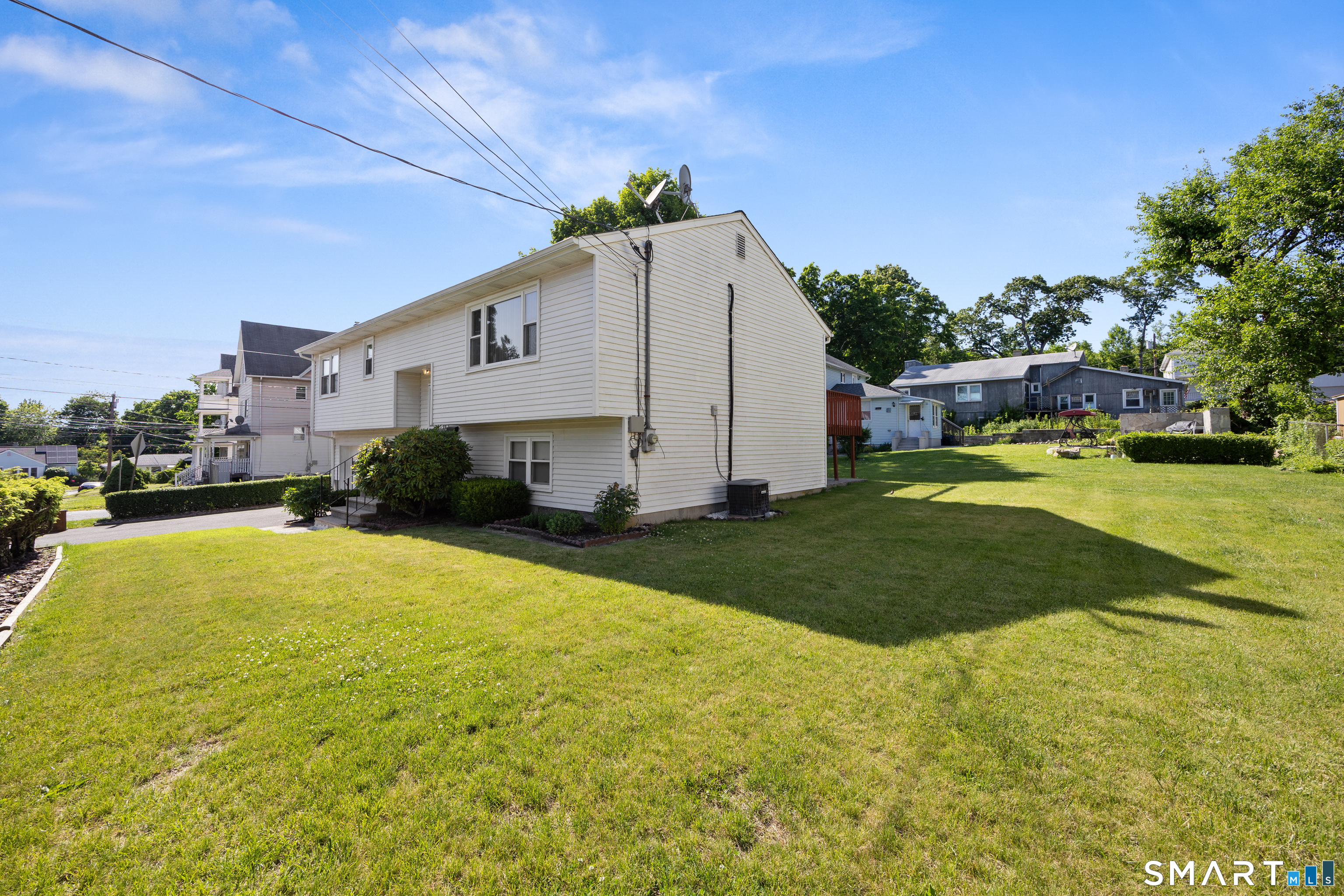39 Munson Avenue Waterbury CT 06705
