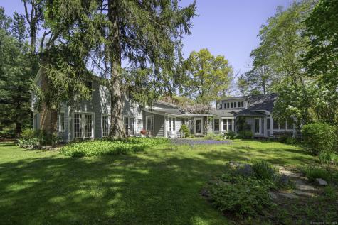 364 Rowayton Avenue Norwalk CT 06853