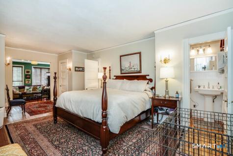 164 North Beacon Street Hartford CT 06105