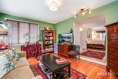 164 North Beacon Street Hartford CT 06105