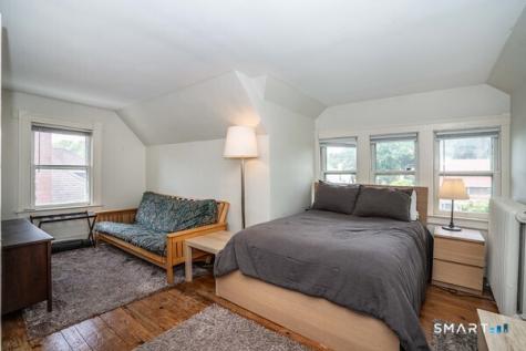 164 North Beacon Street Hartford CT 06105