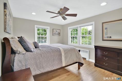 33 Brent Road Manchester CT 06042