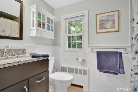 33 Brent Road Manchester CT 06042