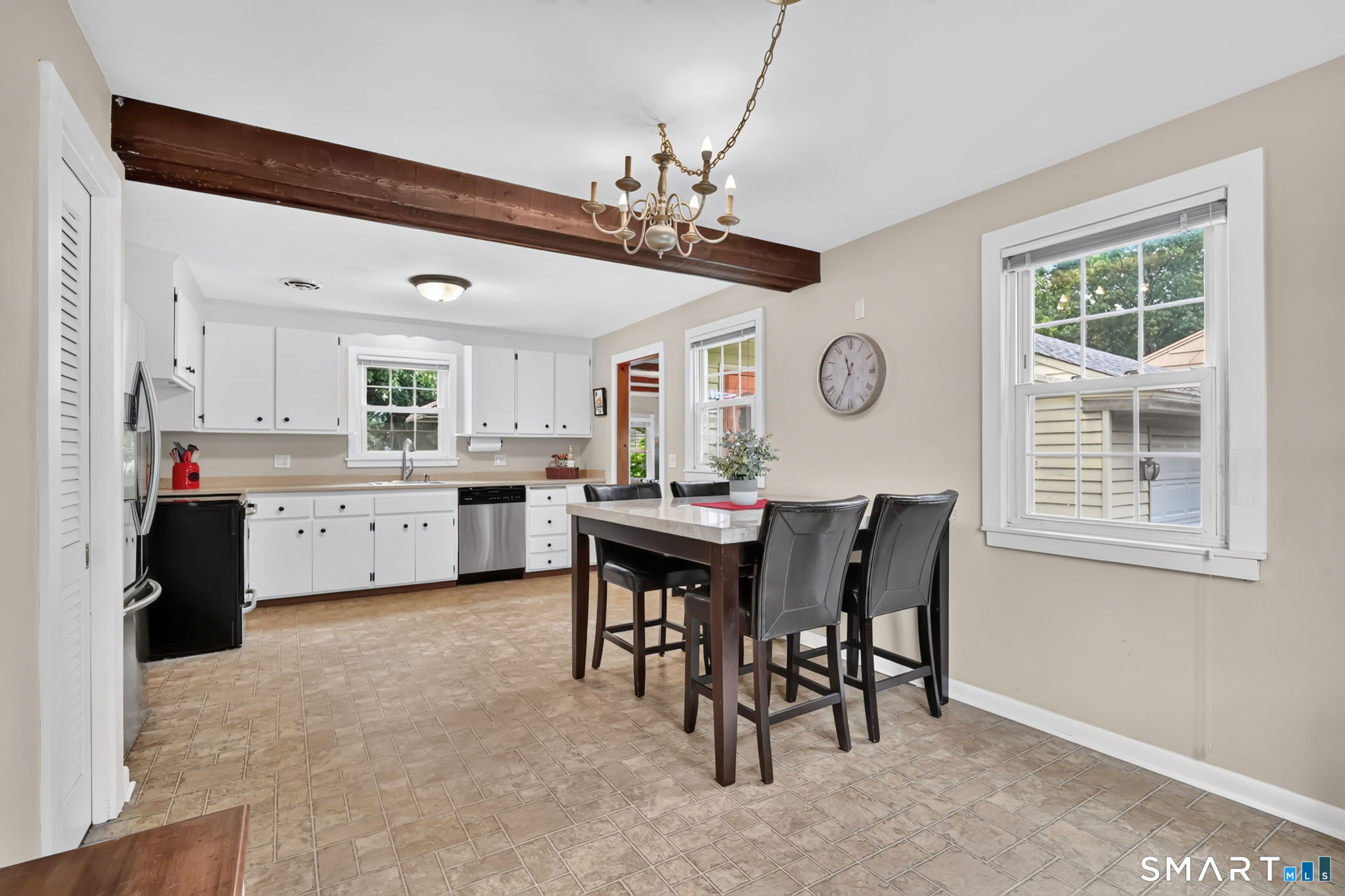 33 Brent Road Manchester CT 06042