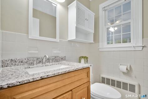 33 Brent Road Manchester CT 06042