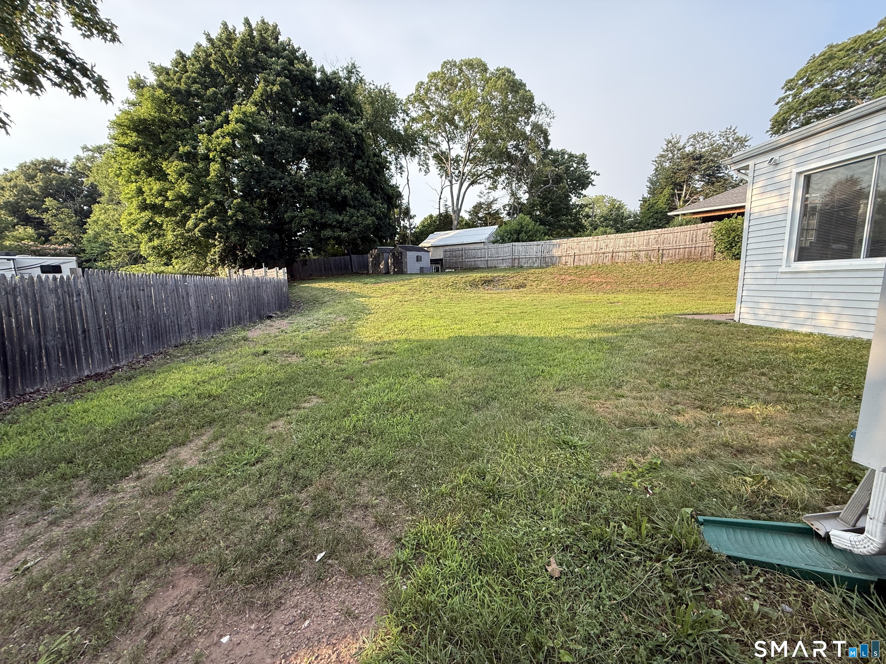 17 Navarro Road East Haven CT 06512