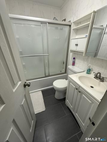 17 Navarro Road East Haven CT 06512