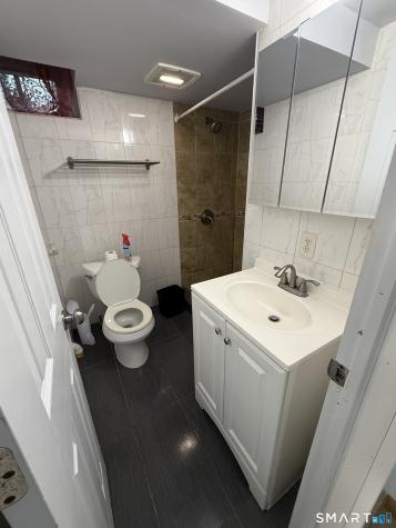 17 Navarro Road East Haven CT 06512