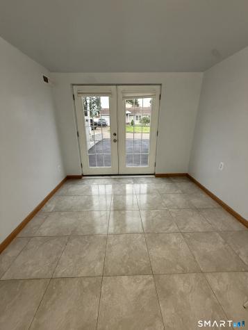 17 Navarro Road East Haven CT 06512