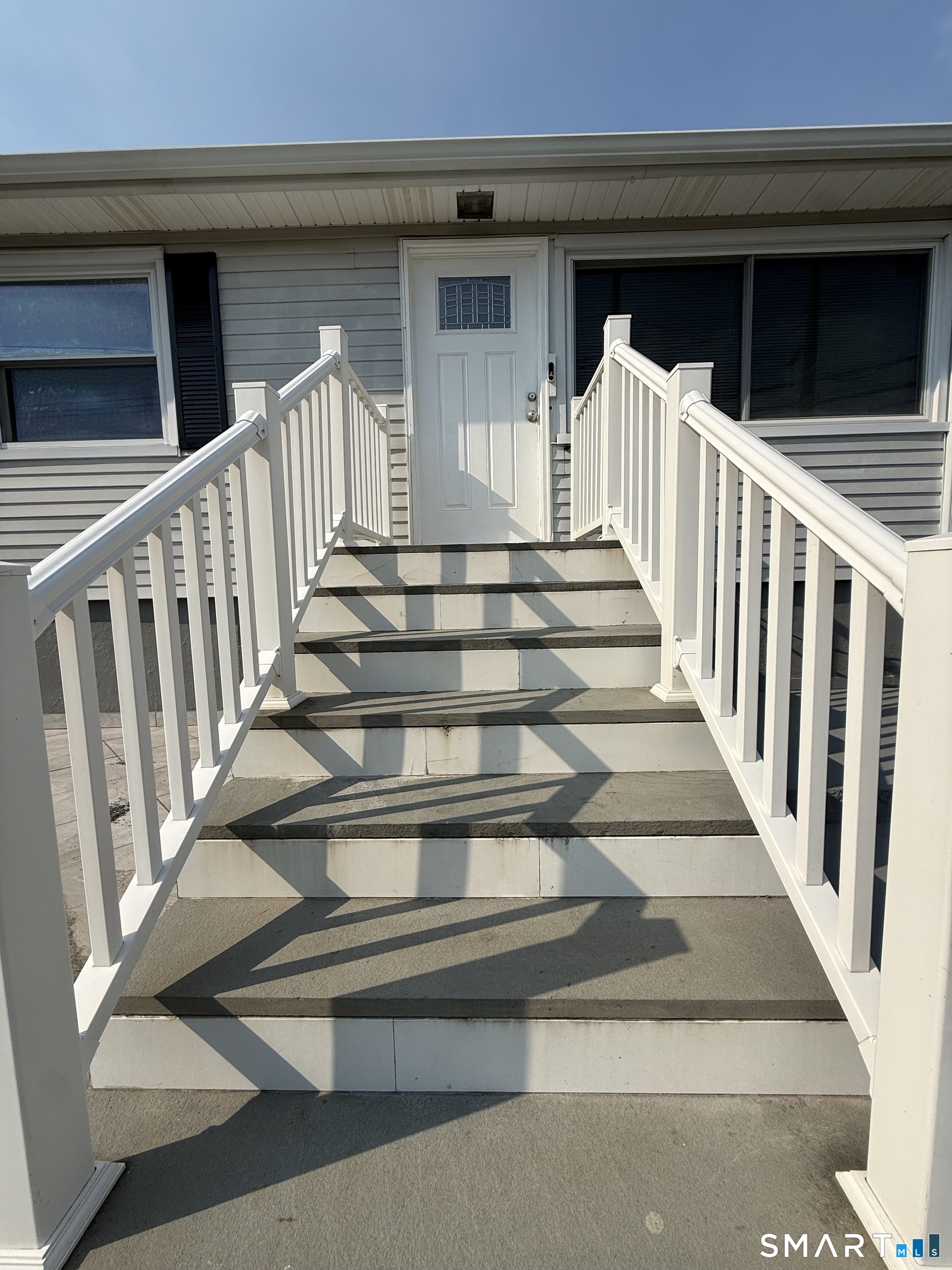 17 Navarro Road East Haven CT 06512