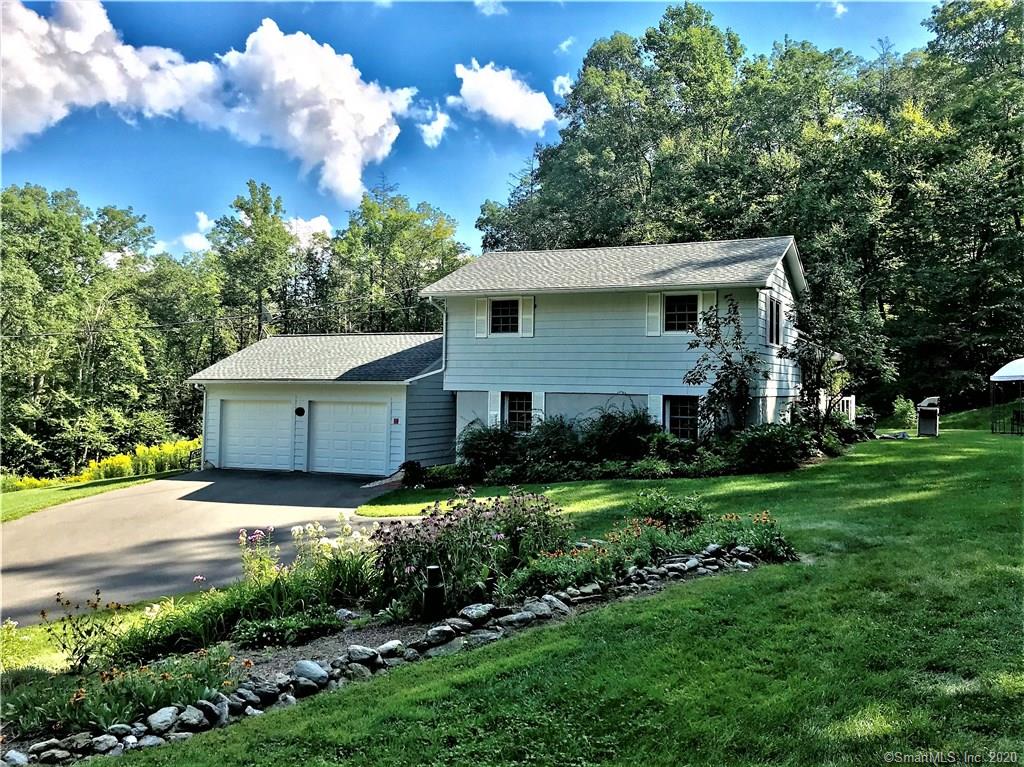 29 Berkshire Drive Salisbury CT 06068