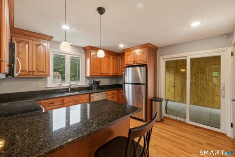 144 Colonial Street West Hartford CT 06110