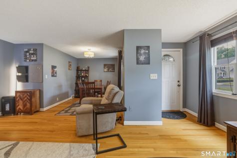 144 Colonial Street West Hartford CT 06110