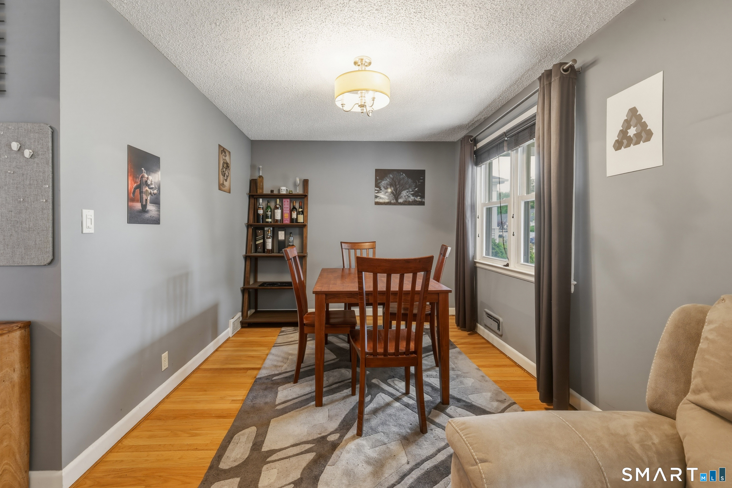 144 Colonial Street West Hartford CT 06110