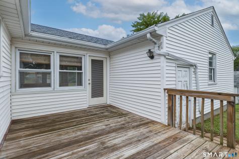 144 Colonial Street West Hartford CT 06110