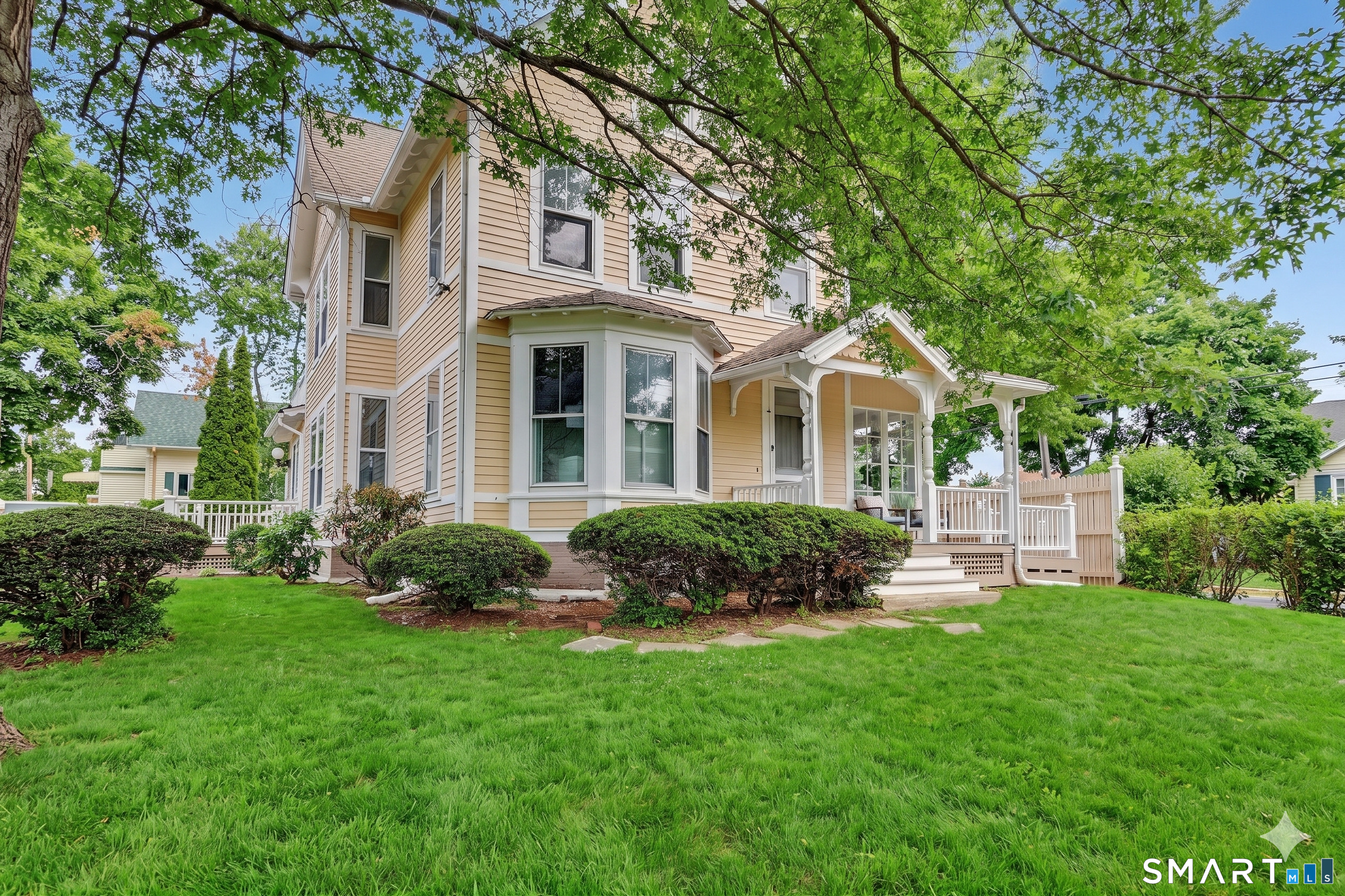 244 Stratfield Road Fairfield CT 06825