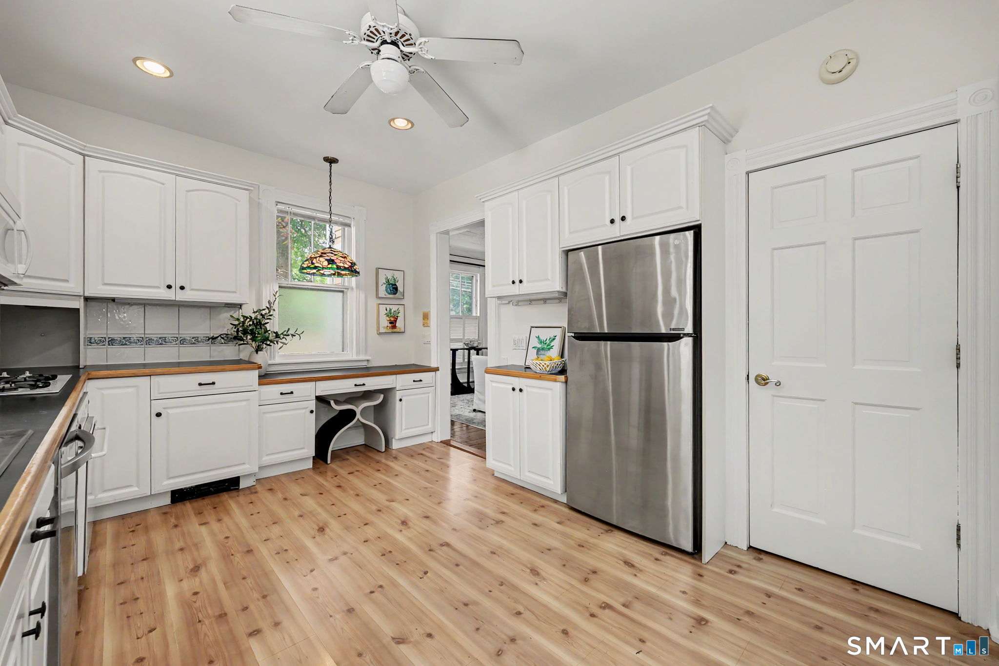 244 Stratfield Road Fairfield CT 06825