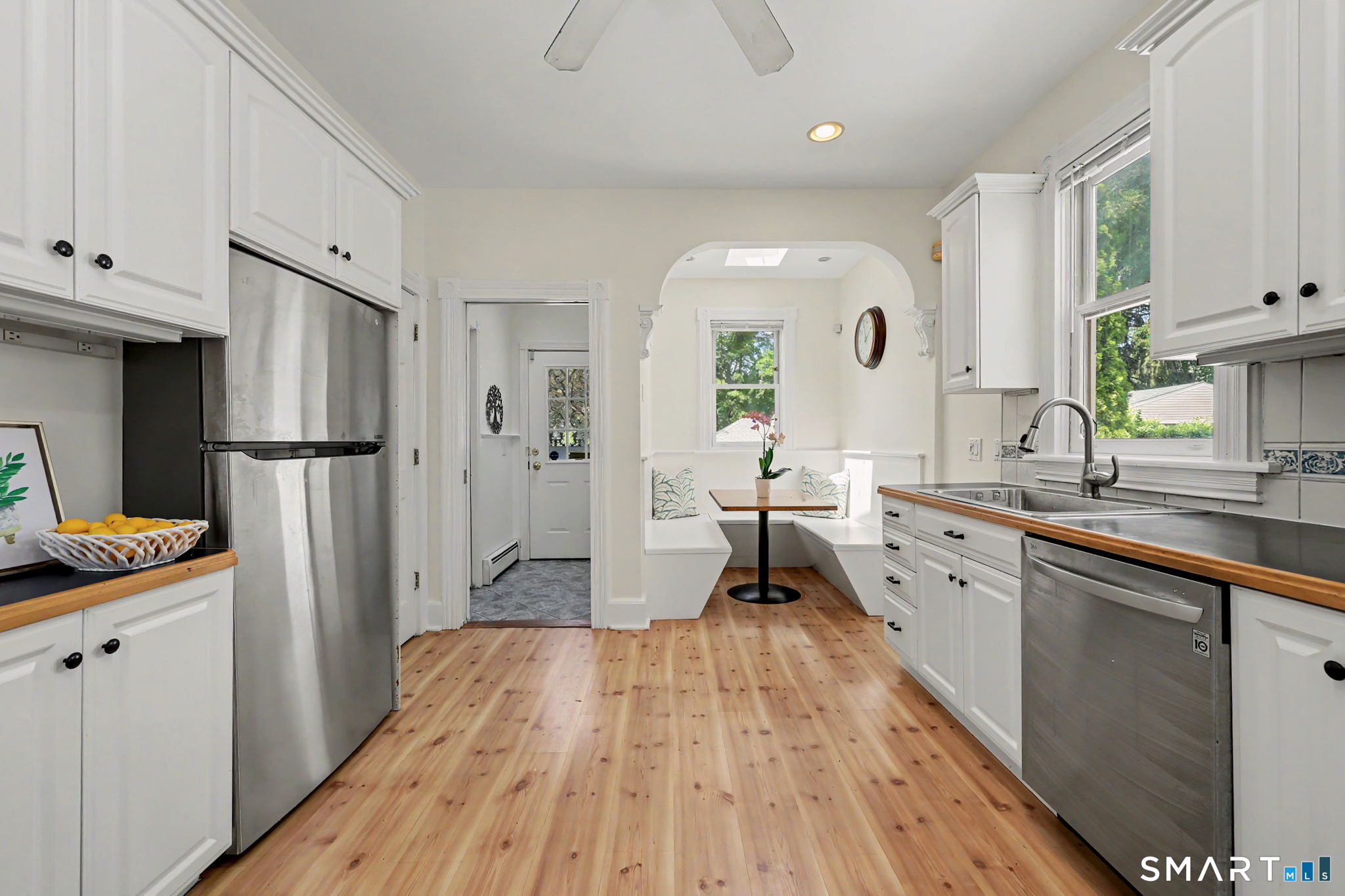 244 Stratfield Road Fairfield CT 06825