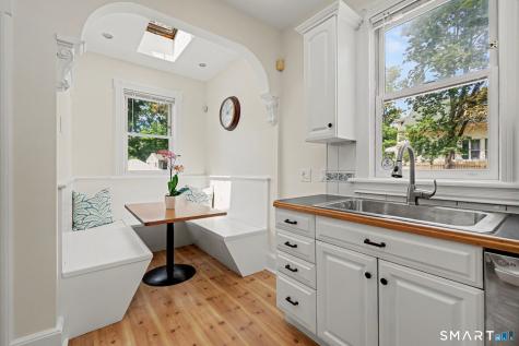 244 Stratfield Road Fairfield CT 06825