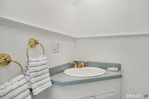 244 Stratfield Road Fairfield CT 06825